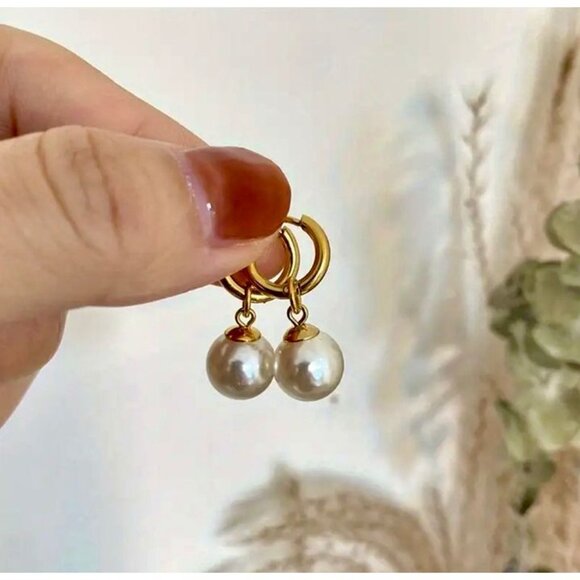 Chunky Hoop Pearl Drop Earrings - Picture 2 of 3